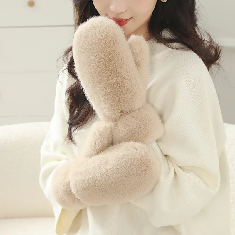 Winter Fluff Mittens